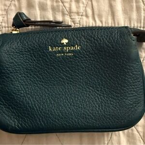 EUC Kate Spade Forest Green Pebbled Leather Card Case